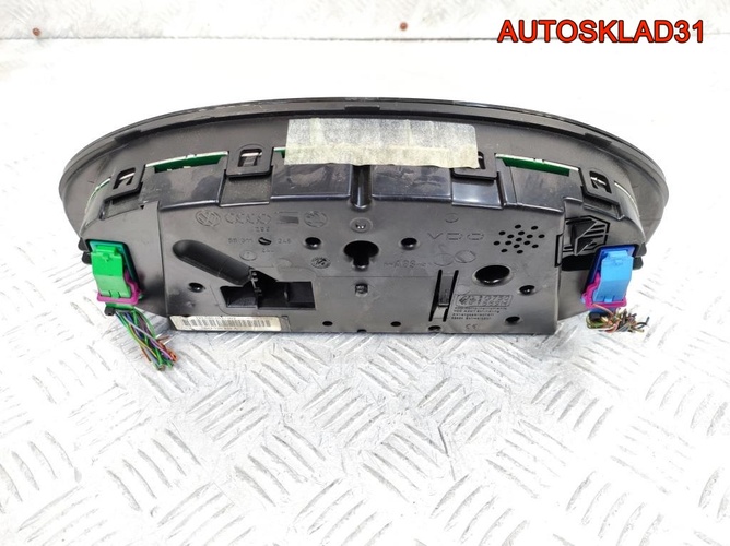 Панель приборов Volkswagen Passat B5+ 3B0920825A