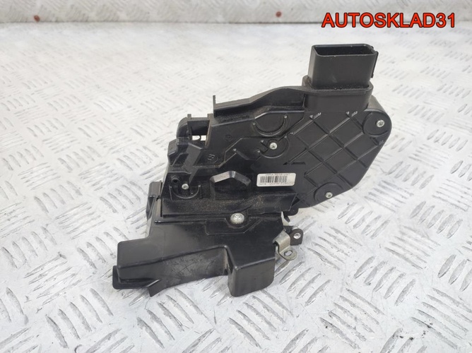 Замок двери передней правой Ford Focus 2 4894643