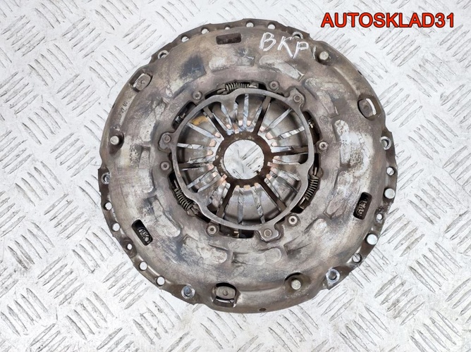 Комплект сцепления VW Passat B6 2.0 BKD 03G141025H