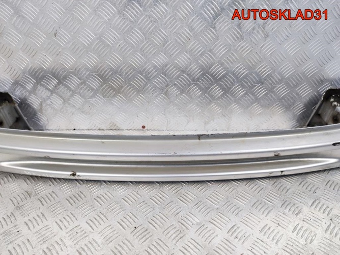 Усилитель заднего бампера Skoda Rapid 5JJ807305