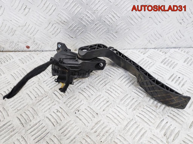 Педаль газа Audi A4 B6 1,8 AVJ Бензин 8EL723523C