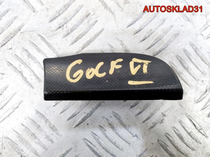 Накладка декоративная Volkswagen Golf 6 5K1858417B