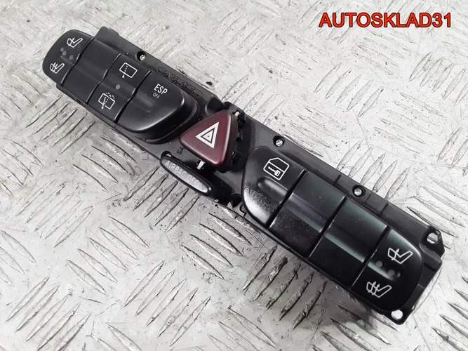 Блок кнопок Mercedes Benz W203 A2038218658