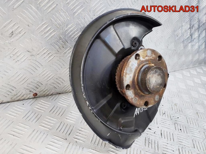 Кулак поворотный задний левый Audi A4 B6 2 WD