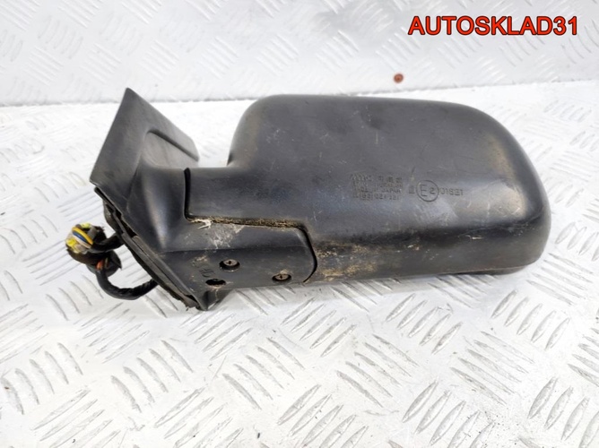 Зеркало левое Mitsubishi Space Runner N2 MB667343