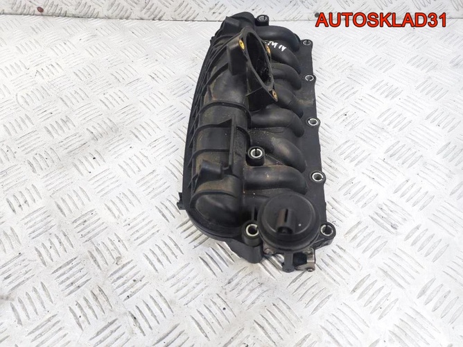 Коллектор впускной VW Touran 2,0 BMN 03G129711AP