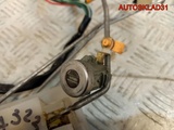 Замок двери передней левой Mazda 323 BA Хетчбэк (Изображение 5)