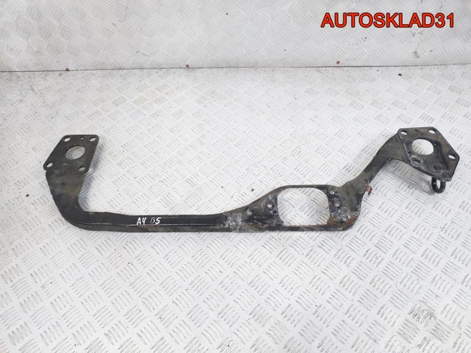 Балка передняя поперечная Audi A4 B5 8D0805851