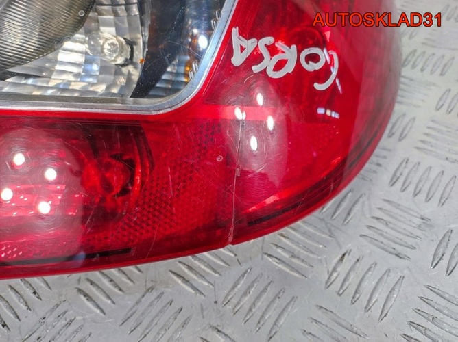 Фонарь задний правый Opel Corsa D 13269051