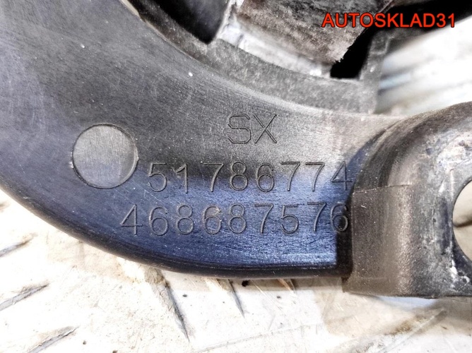 Фара противотуманная левая Fiat 500 51786774