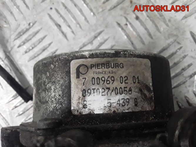 Насос вакуумный Opel Astra H Z17DTR 8981154390