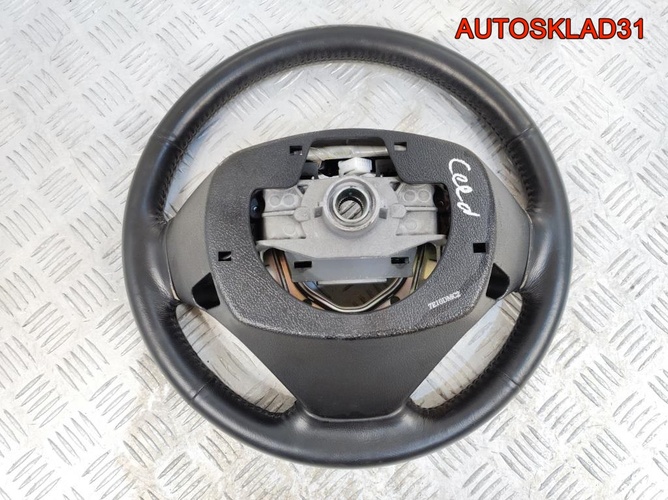 Рулевое колесо мультируль Kia Ceed 561101H170EQ