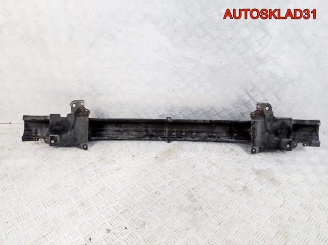 Усилитель переднего бампера VW Golf 4 1J0806635A