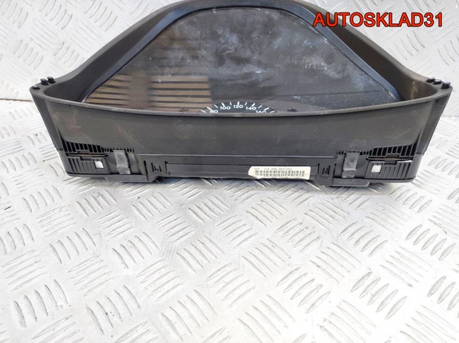 Панель приборов Mercedes W210 A2105400748 Бензин