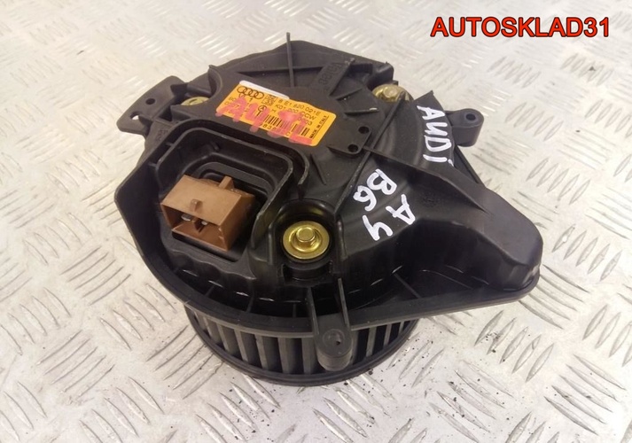Моторчик отопителя Audi A4 B6 8E1820021E