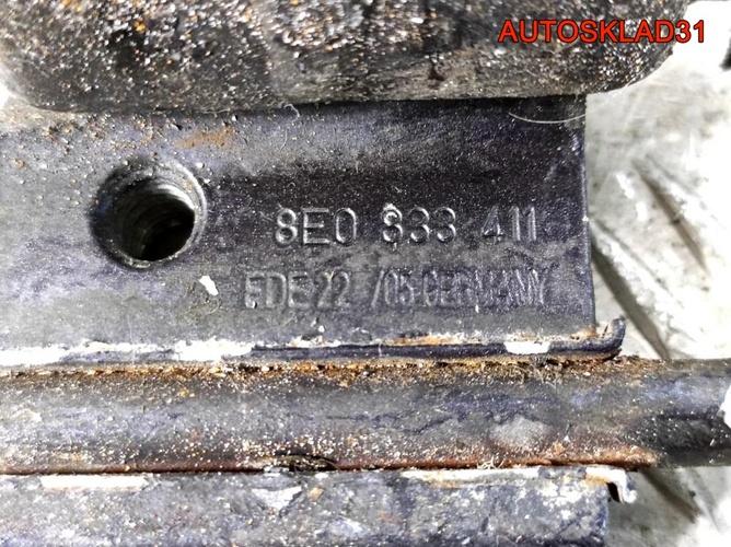 Петля двери задняя левая нижняя Audi A4 B6