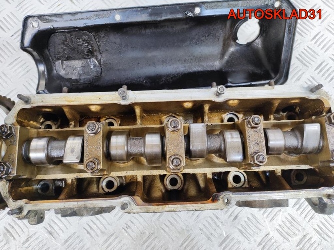 Головка блока Audi A4 B5 1,6 AHL 050103373