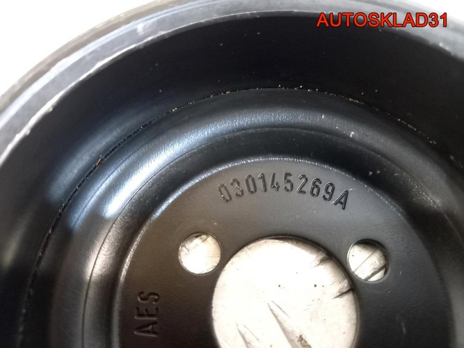 Шкив насоса гур Volkswagen Golf 4 030145269A