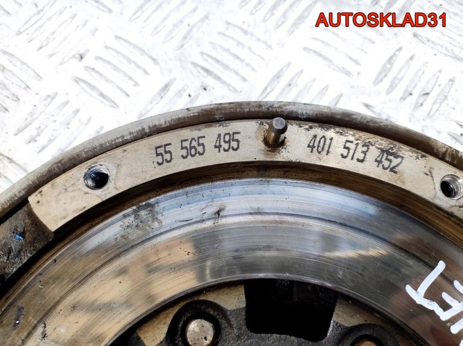 Маховика Opel Astra J 55565495 дефект люфт