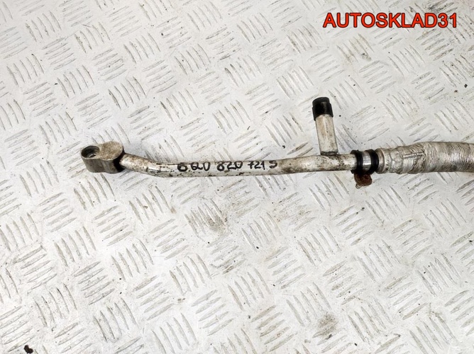 Трубка кондиционера Skoda Fabia 2 CBZ 6Q0820721S