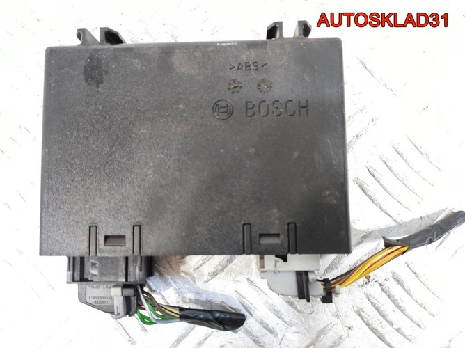 Блок парктроников Opel Astra H 13181070