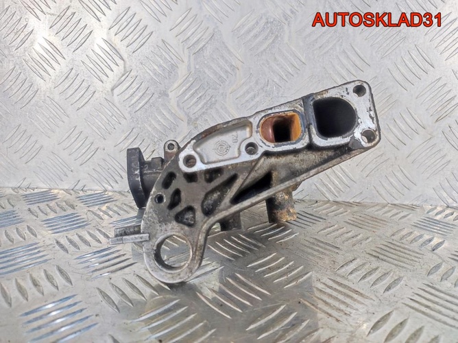 Фланец системы охлаждения Vito 638 A6112000690