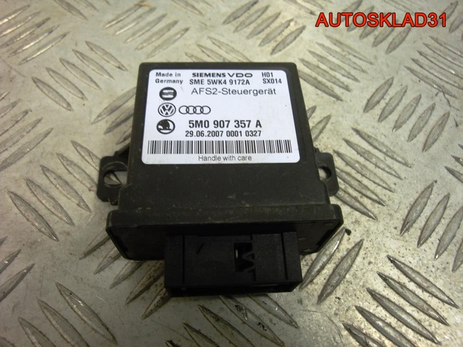 Блок угла наклона фар VW Passat B6 5M0907357A