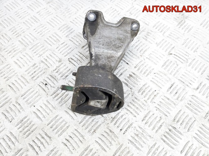 Кронштейн КПП левый Audi A4 B5 8D0399113AB