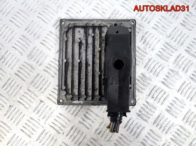 Блок ЭБУ Ford Focus 2 1.6 5M5112A650ZB Бензин