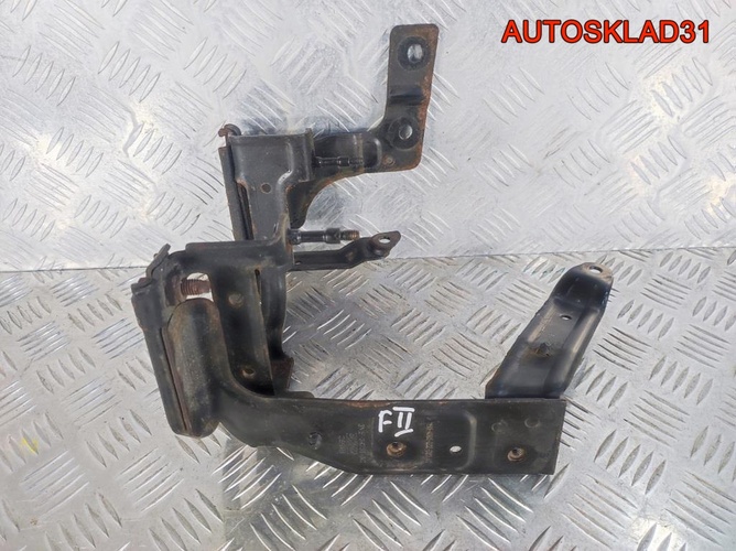 Кронштейн гидроусилителя Ford Focus 2 3M513K738AC