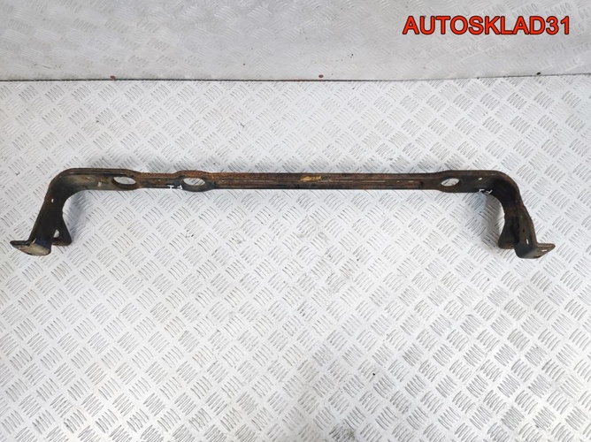 Балка подрадиаторная Ford Focus 1 2M518A297AB