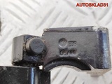 Петля двери передняя правая верхняя VW Passat B5 (Изображение 6)