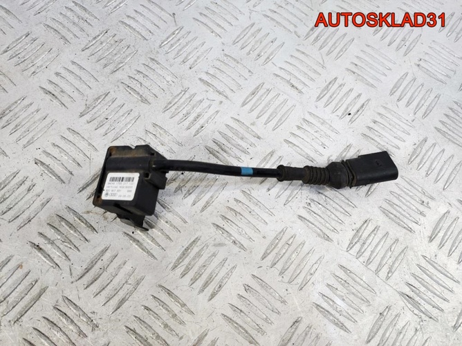 Датчик ускорения пневмоподвески Audi A8 4E0616575B