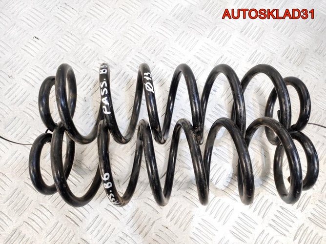 Пружина задняя комплект VW Passat B6 3C0511115AR
