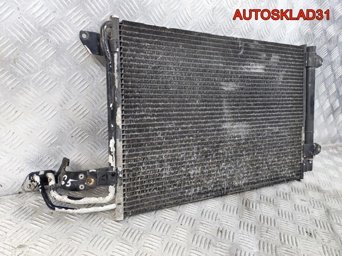 Радиатор кондиционера Volkswagen Golf 5 1K0820411P