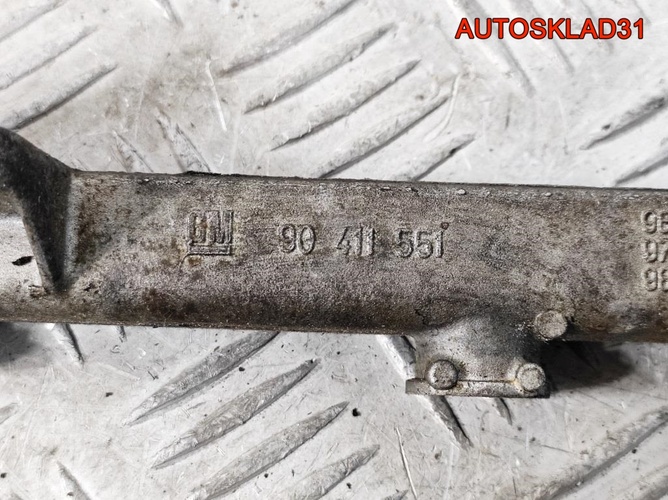 Рейка топливная Opel Omega B 2,0 X20XEV 90411551