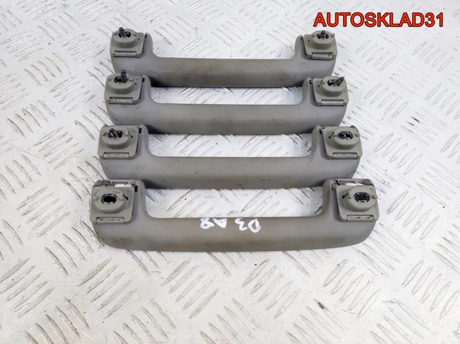 Ручка внутренняя потолочная Audi A8 D3 4E0857607A