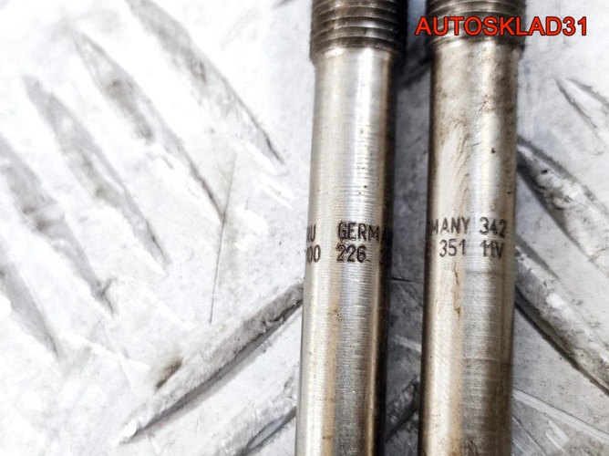 Свеча накаливания Opel Movano 2,2 G9T 1106500QAE