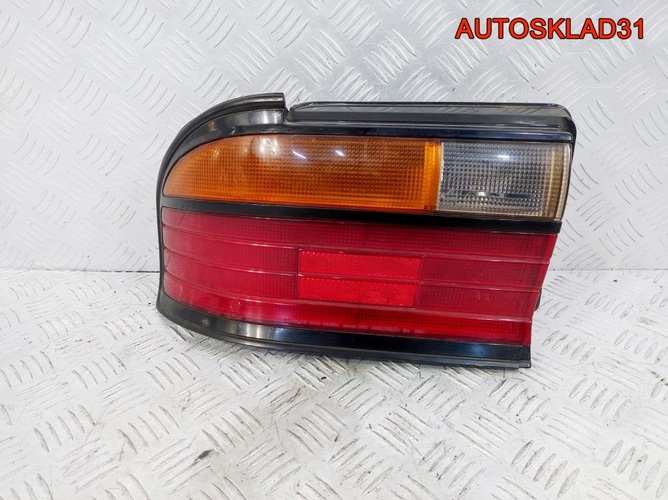 Фонарь задний левый Mitsubishi Galant E3 0438529L