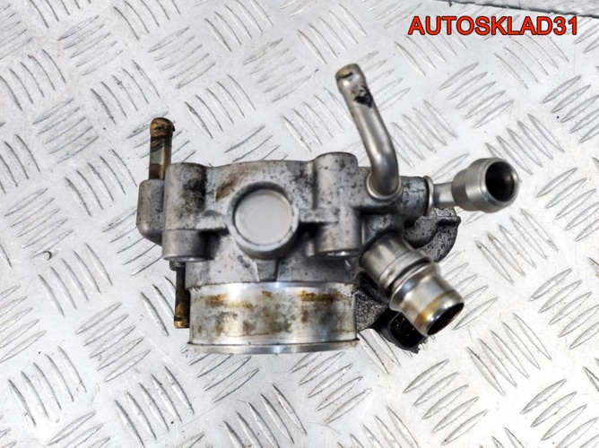 Заслонка дроссельная Opel Astra J A16XER 55561495