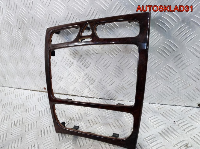 Накладка декоративная Mercedes W203 A2036804639