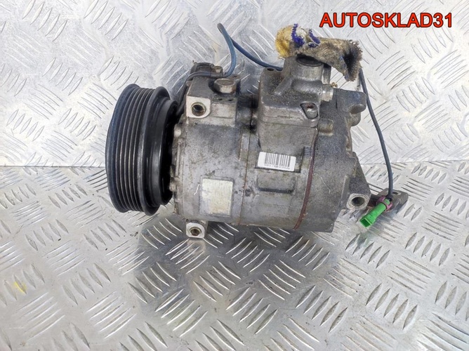 Компрессор кондиционера VW Passat B5 8D0260805C