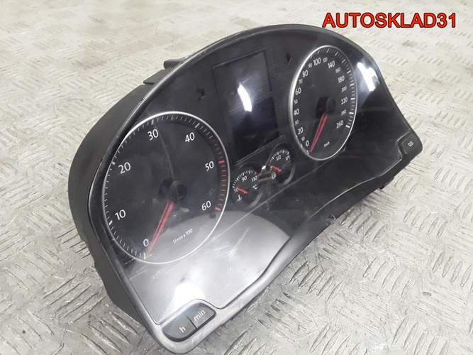 Панель приборов Volkswagen Golf Plus 1K0920863B