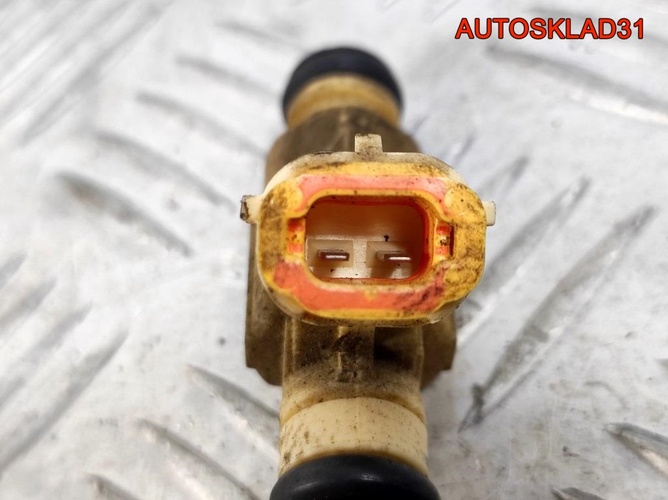 Форсунка топливная Hyundai Elantra G4GC 9260980013