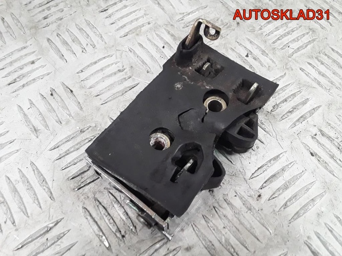 Замок двери задней правой Audi 80 B4 8A0839016A