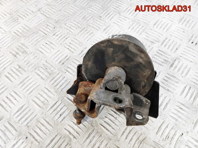 Опора двигателя правая Nissan Primera P12 1,8 QG18