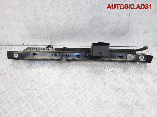 Панель передняя верхняя Opel Astra J 13312474