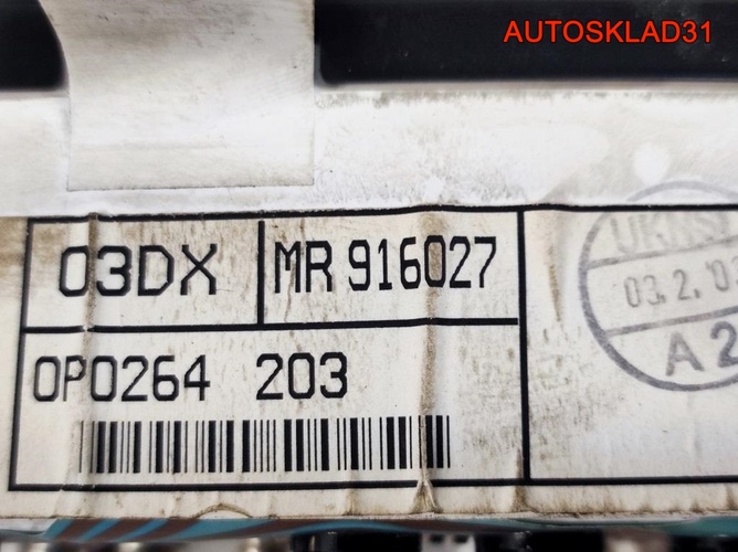 Панель приборов Mitsubishi Carisma MR916027 Бензин