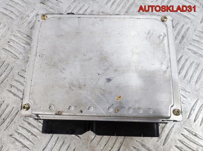 Блок ЭБУ Volkswagen Passat B5 3B0907551G