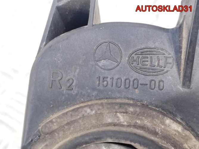 Фара противотуманная правая Mercedes Benz  W203